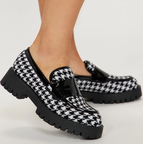 Houndstooth print shoes - Picture 3 of 8